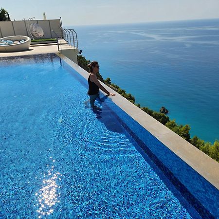 Okeanos Luxury Villas - Resort Athanion Exterior photo