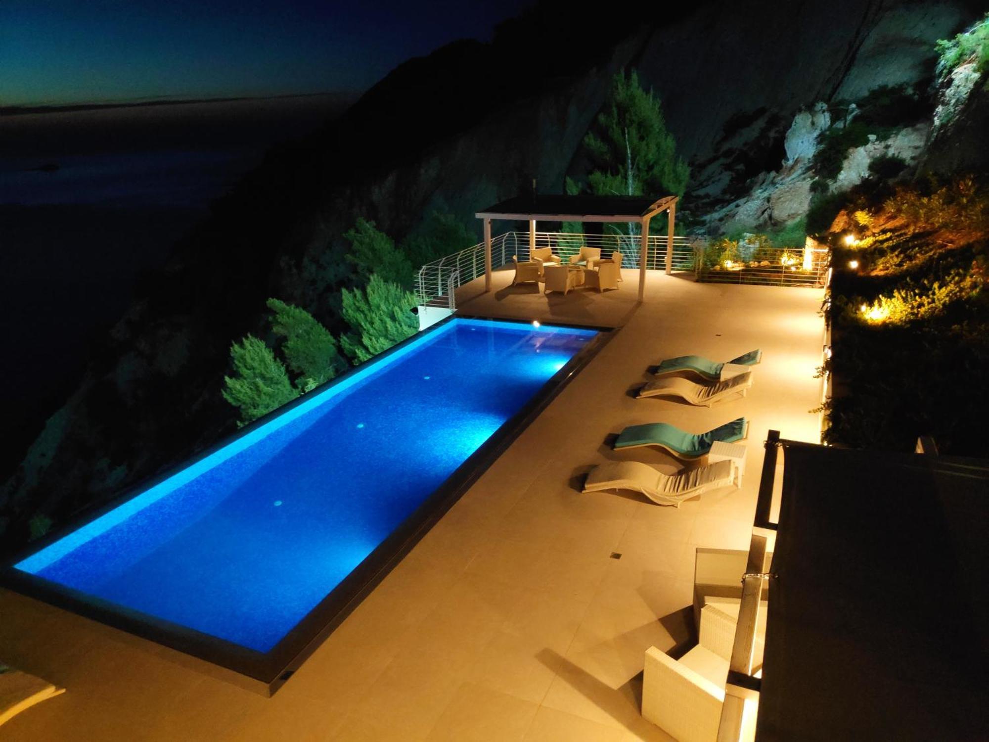 Okeanos Luxury Villas - Resort Athanion Exterior photo