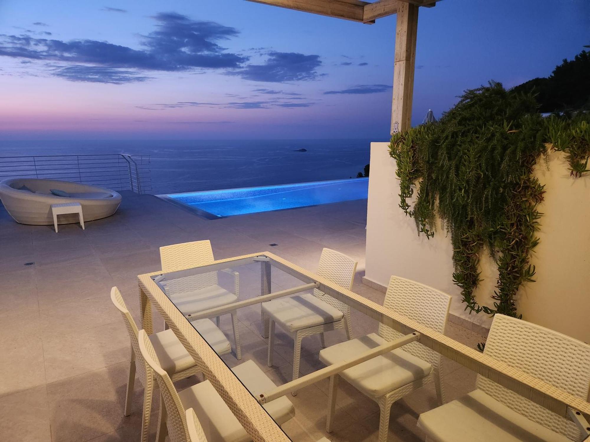 Okeanos Luxury Villas - Resort Athanion Exterior photo